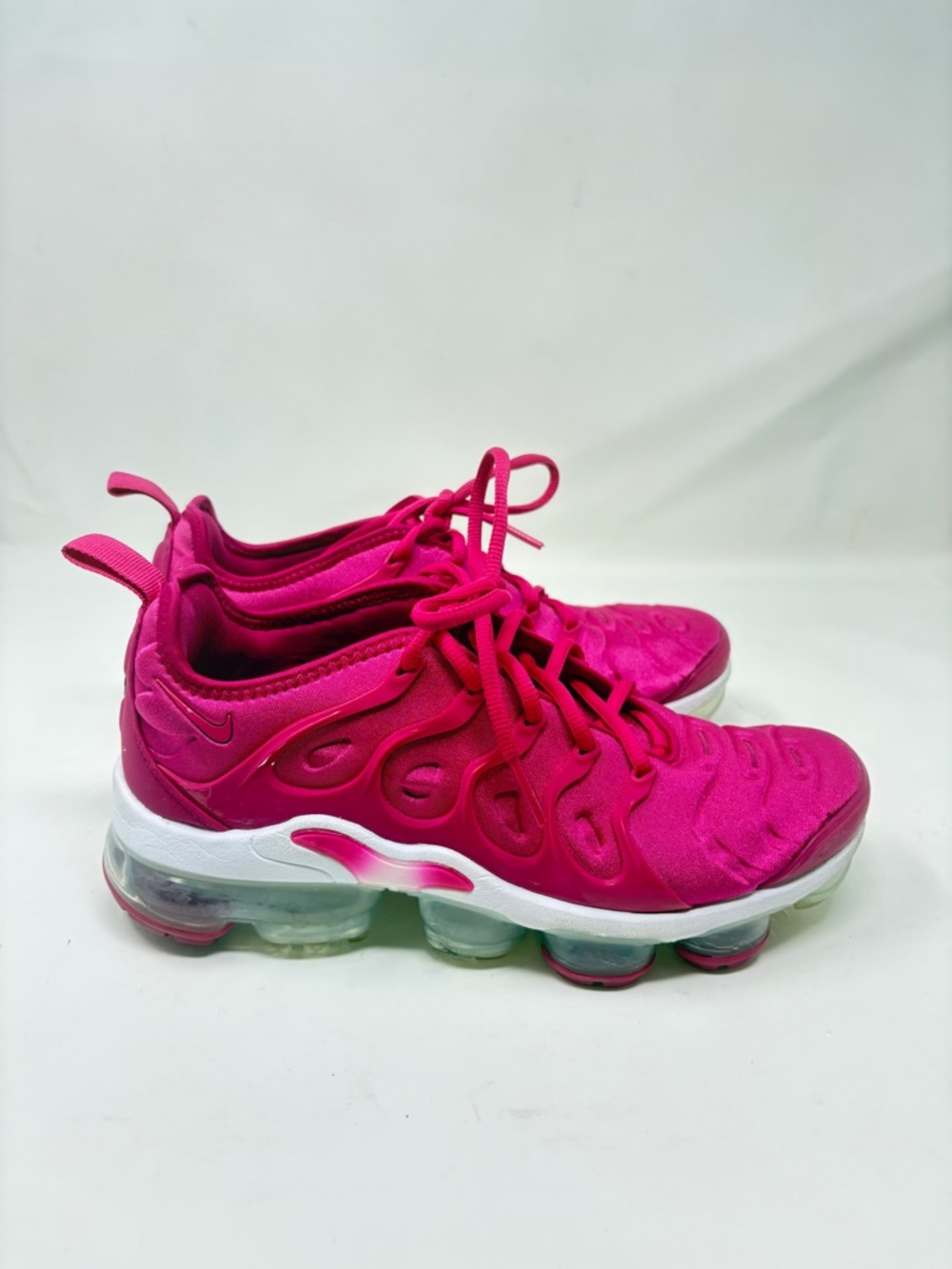 Nike Air VaporMax Plus Fireberry Pink Running Shoes Women’s 7.5 DJ3023-600